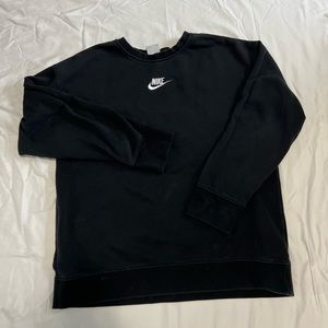 Nike youth crew neck sweatshirt